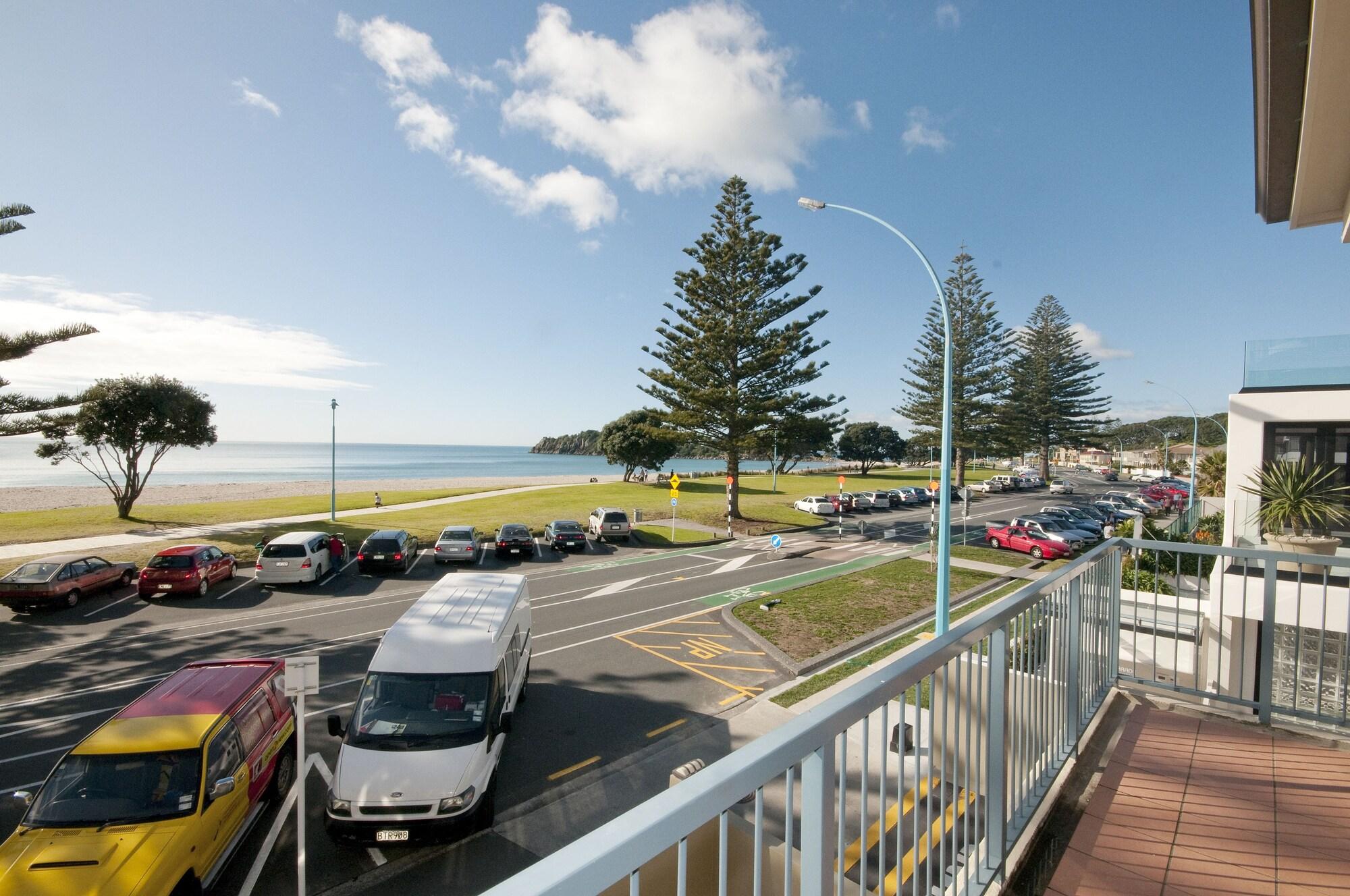 Pavilion Beachfront Apartments Mount Maunganui Esterno foto