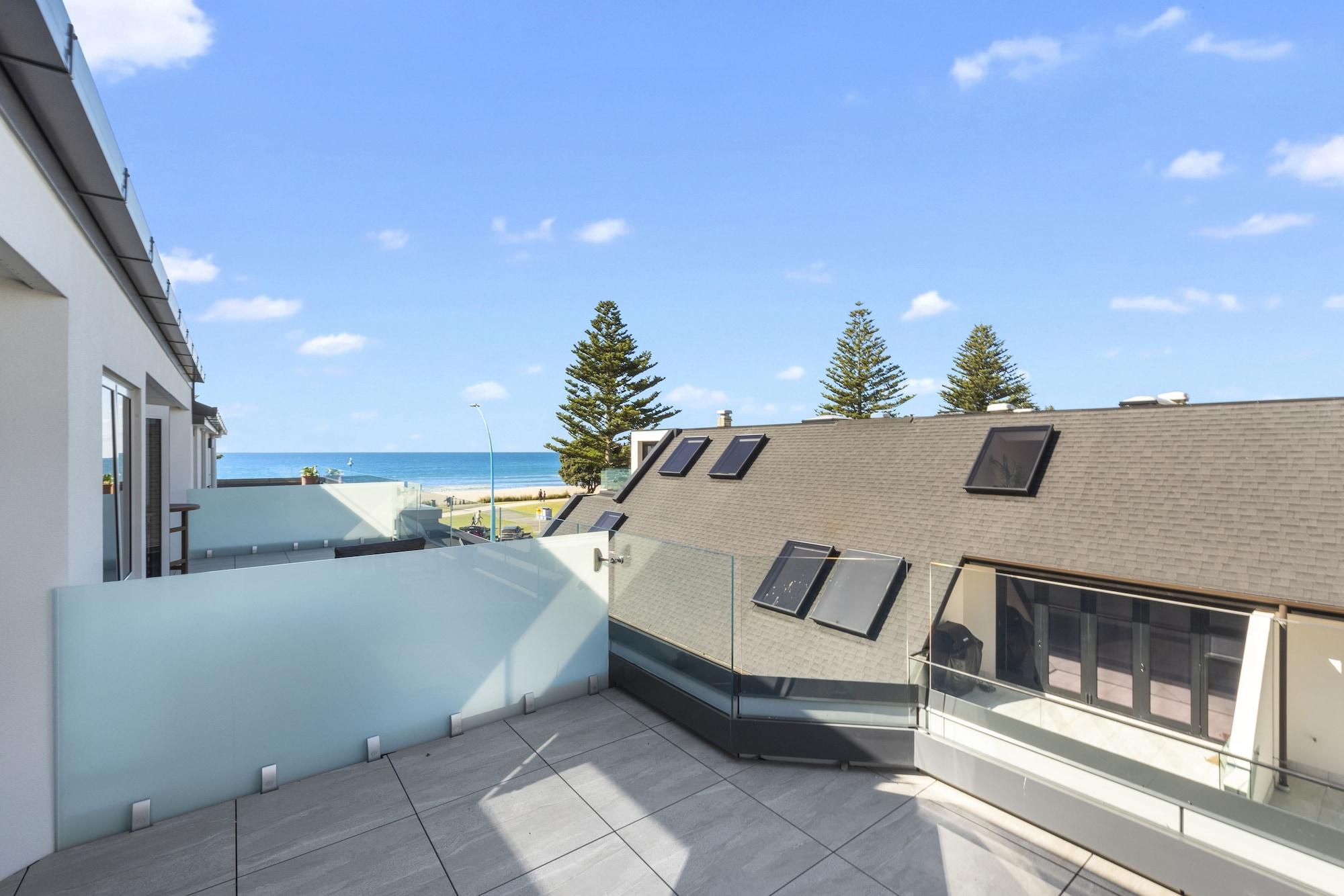 Pavilion Beachfront Apartments Mount Maunganui Esterno foto