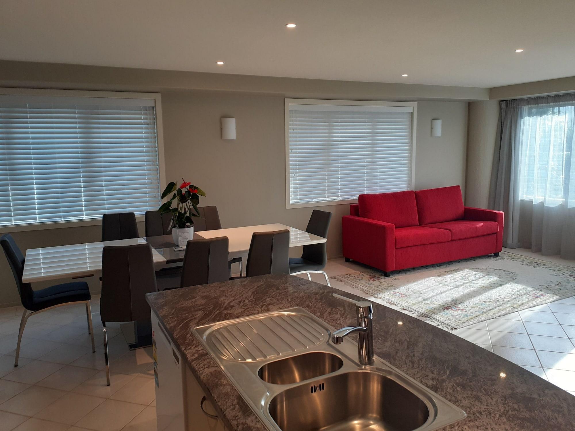 Pavilion Beachfront Apartments Mount Maunganui Esterno foto