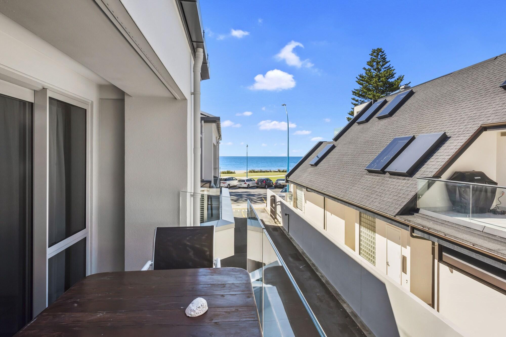 Pavilion Beachfront Apartments Mount Maunganui Esterno foto