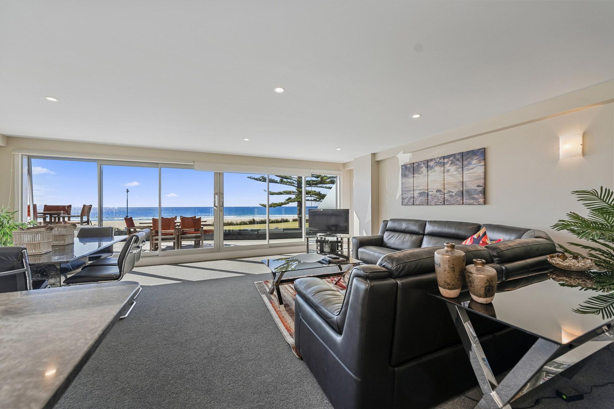 Pavilion Beachfront Apartments Mount Maunganui Esterno foto