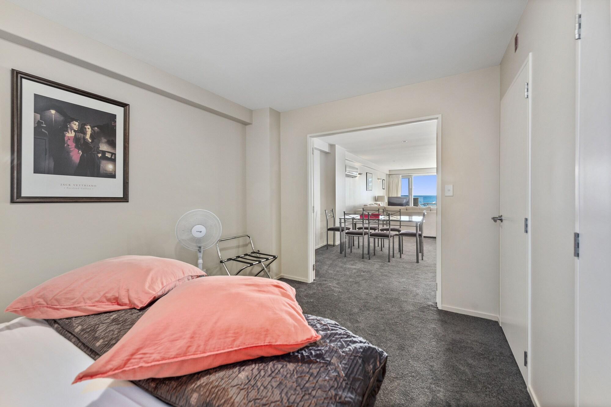 Pavilion Beachfront Apartments Mount Maunganui Esterno foto