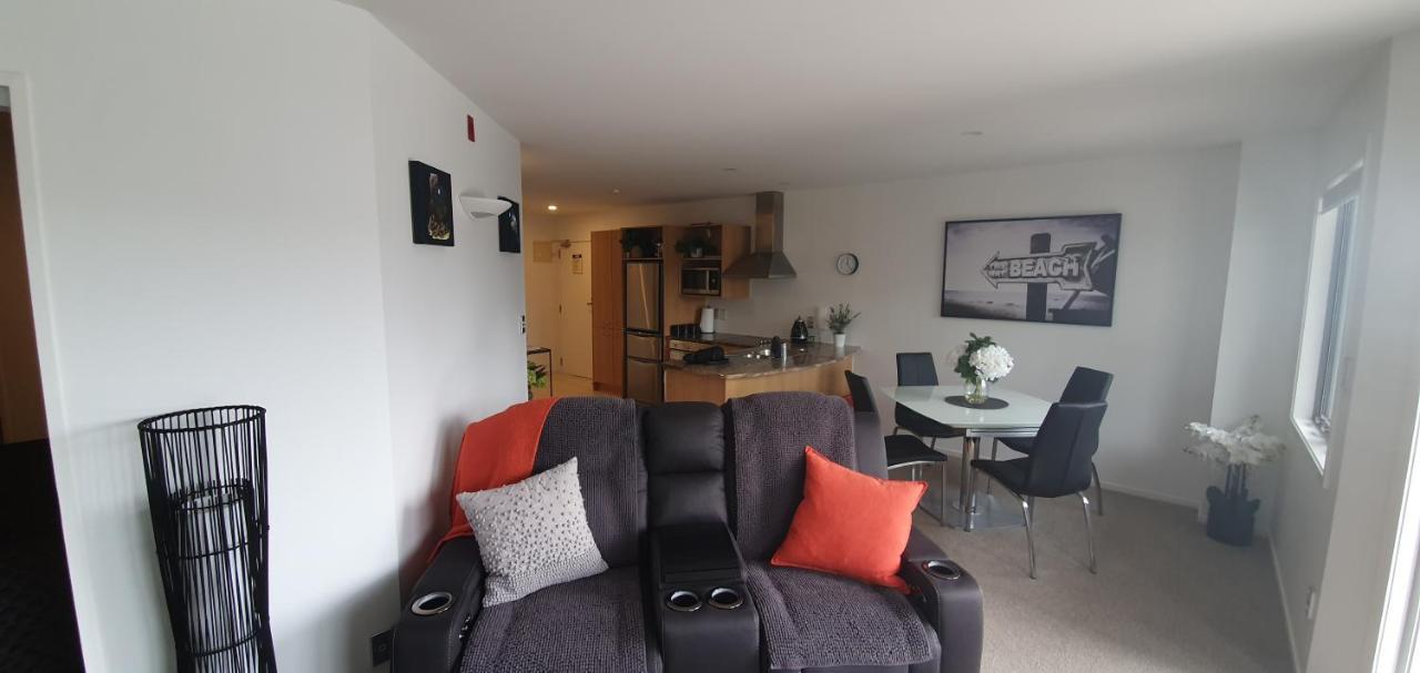 Pavilion Beachfront Apartments Mount Maunganui Esterno foto
