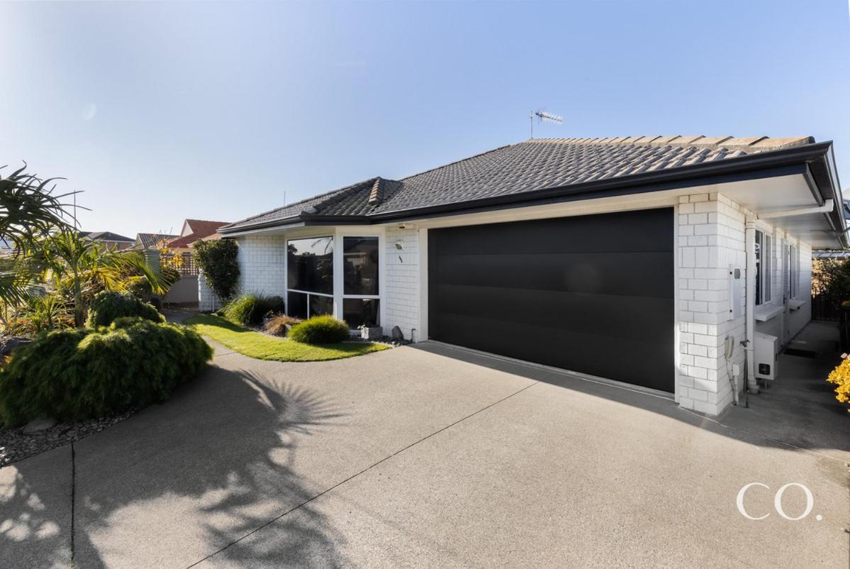 Pavilion Beachfront Apartments Mount Maunganui Esterno foto